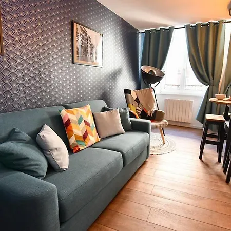 Au Fil Du Temps Apartment